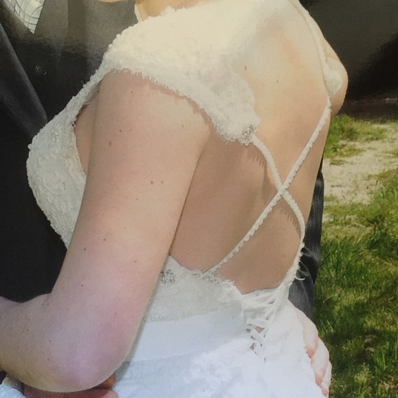 Jessy Alexander Wedding dress - Picture 7 of 11